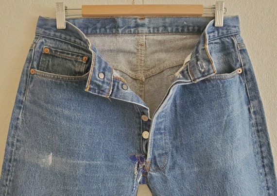 Vintage 501 Levis Jeans 35x31 Distressed Blue Jea… - image 5