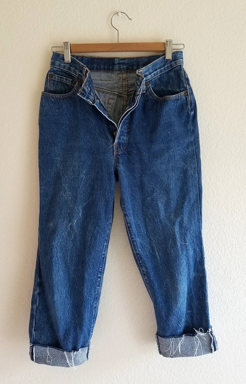 ripped 501 levis