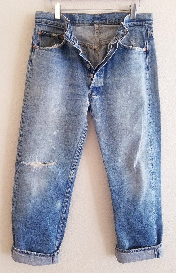 Vintage 501 Levis Jeans 34x31 Made in USA Thrashed