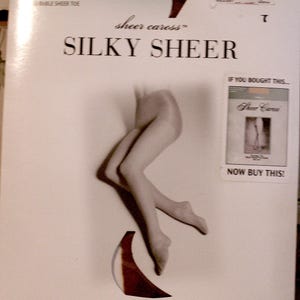 JC Penney Sheer Caress Collant velati Beige chiaro QUEEN TALL, vestibilità fino a 225 e 5&#39;10, collant contenitivi contenitivi, calze con punta trasparente