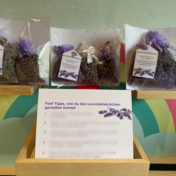 3x kleine Bio-Lavendelsäckchen in Organzabeuteln, handgefertigt - Geschenk in den Farben Weiß und lila / Lavendel