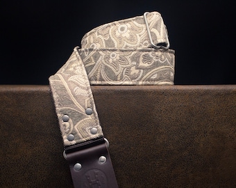 Canyon Deuce Series 2" Platinum and Cream Paisley fabric guitar strap