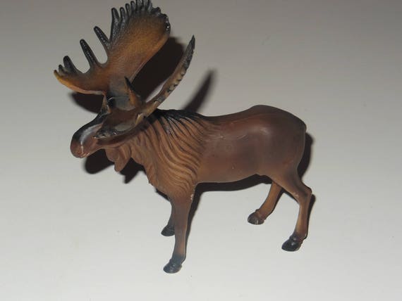 plastic moose figurines