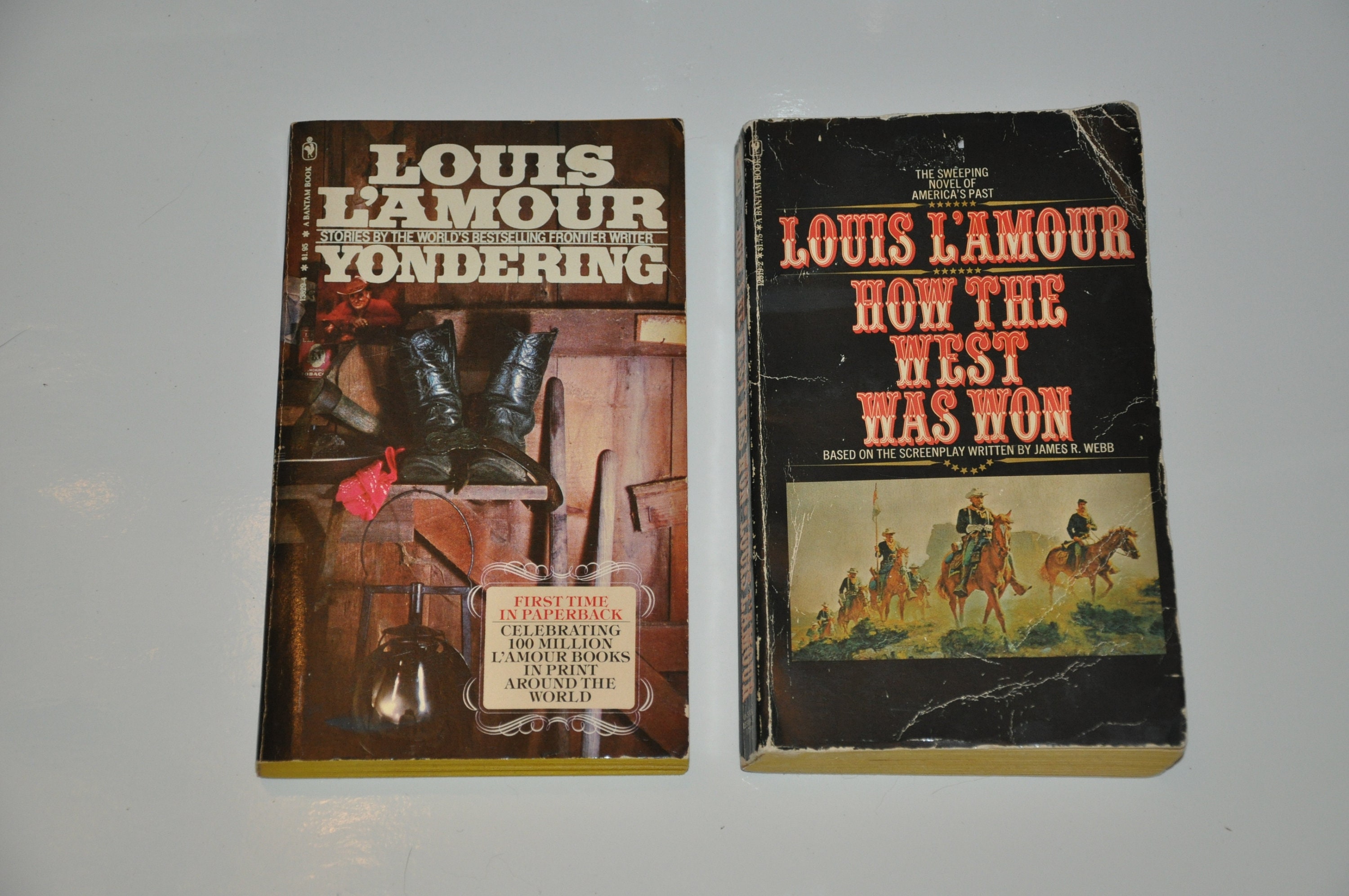 The Daybreakers by L'Amour, Louis: Very Good Mass Market Paperback (1960)  First Printing