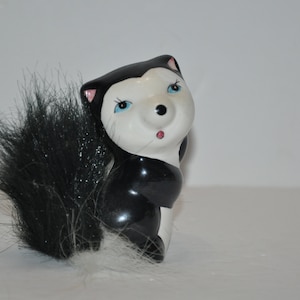 Vintage Skunk Figurine Figura animale in ceramica