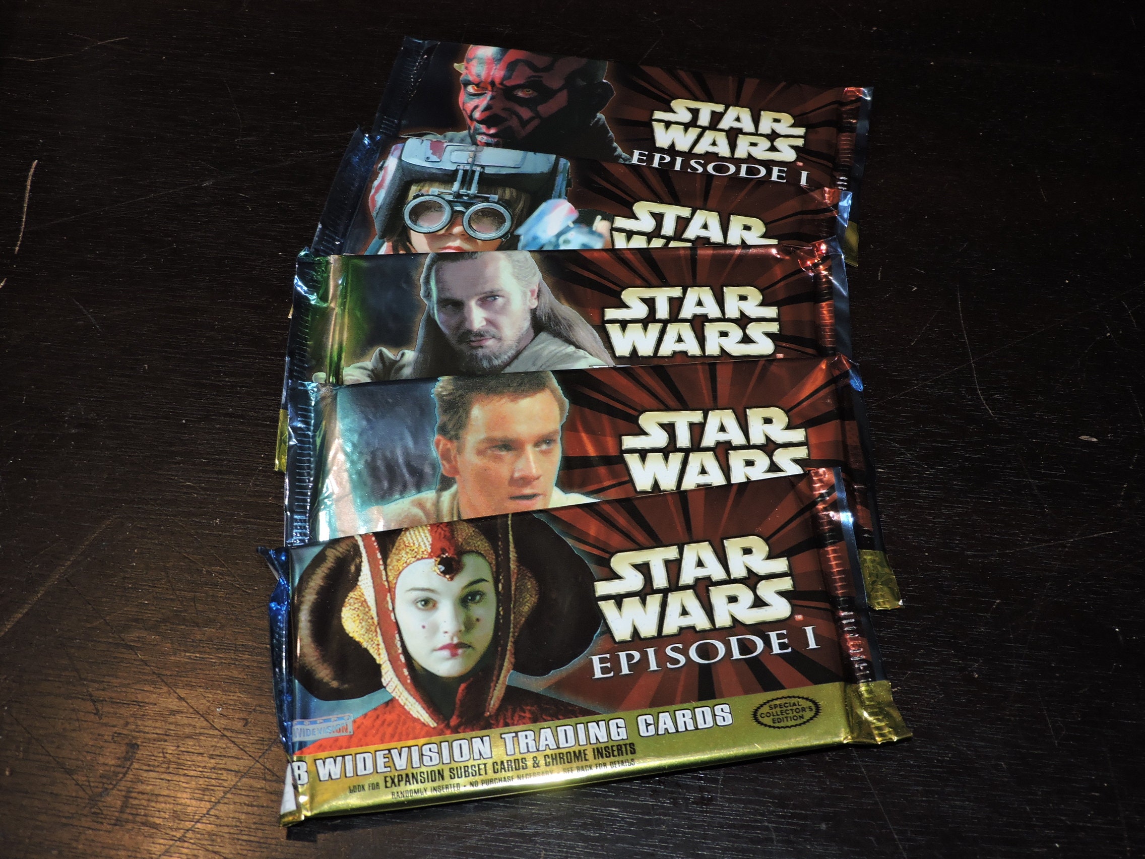 5 Sealed Pack of Star Wars Episode 1 Topps Widevision