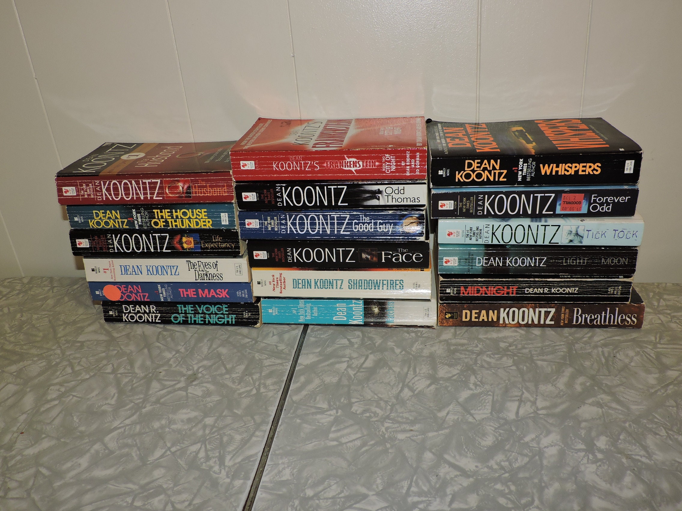 Collection of 18 Dean Koontz Softcover Books - Etsy