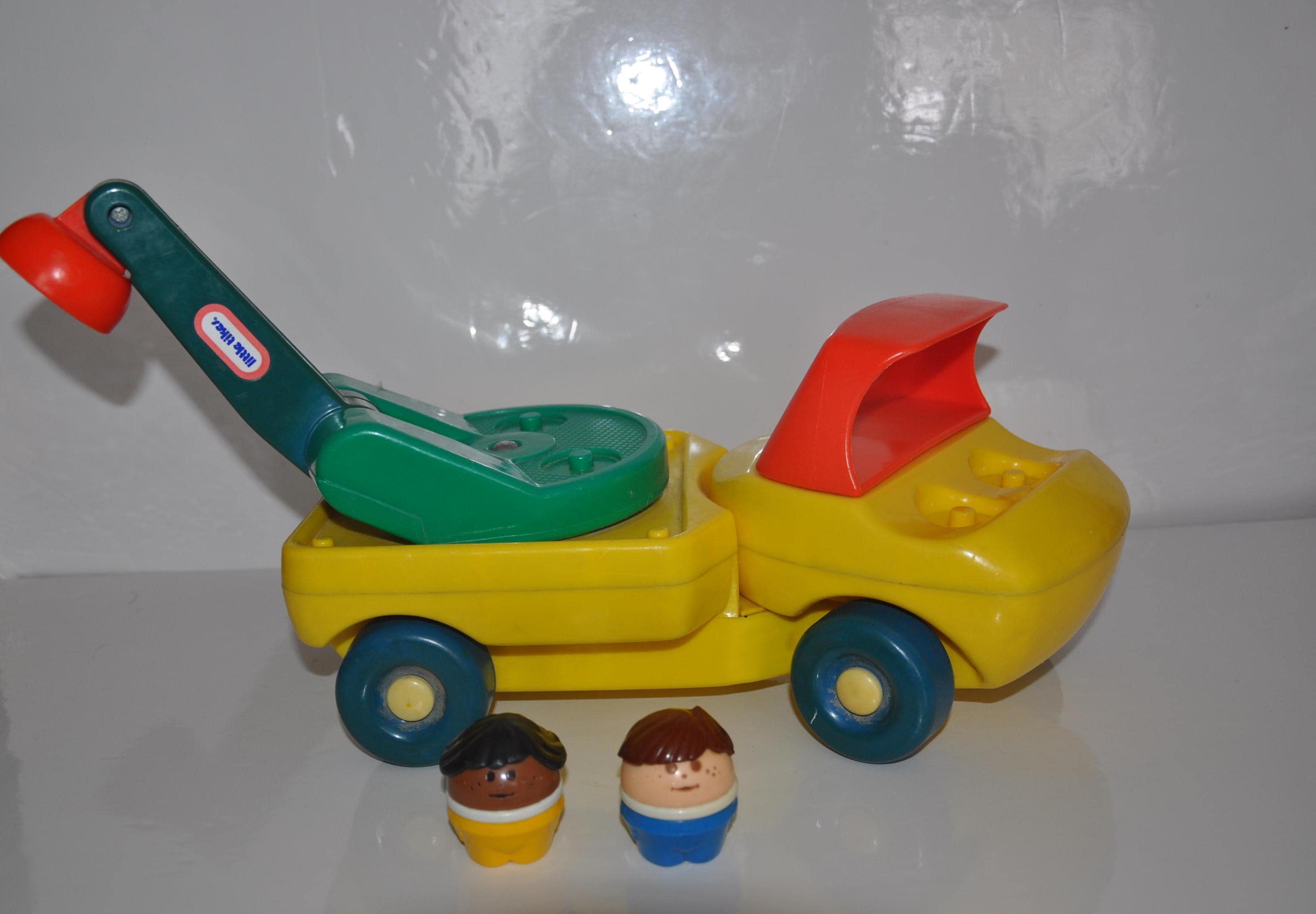 Industrial Waste Little Tikes In Cozy Roadster Green Disney Push