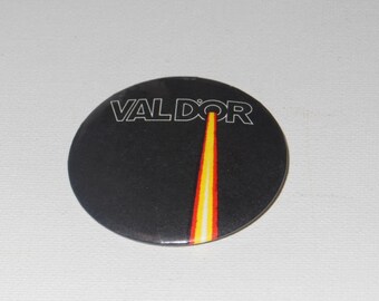 Vintage Val D'or French Quebec Pinback Button 70s, 80s