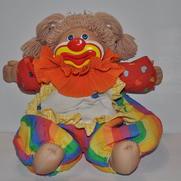 1982 Coleco OAA Cabbage Patch Kids Girl Clown Doll In Coleco Cabbage Patch Outfit