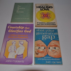 Lot Of 4 Religious Booklets /  Books