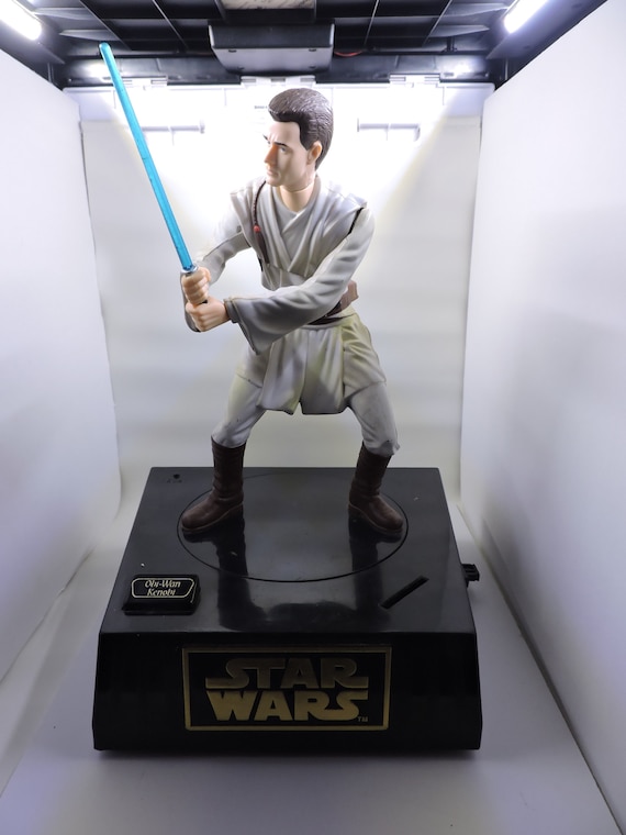 Vintage 1999 Star Wars Collectible Obi Wan Kenobi Talking Piggy