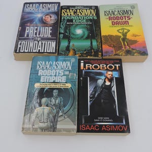 Lot of 5 Isaac Asimov  Science Fiction Vintage Paperback Books