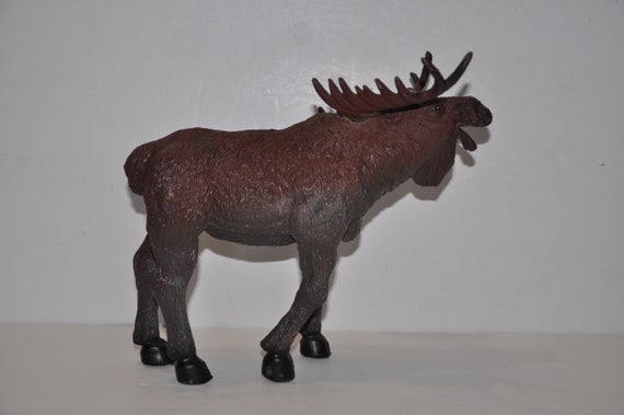 Plastic moose hot sale figurines