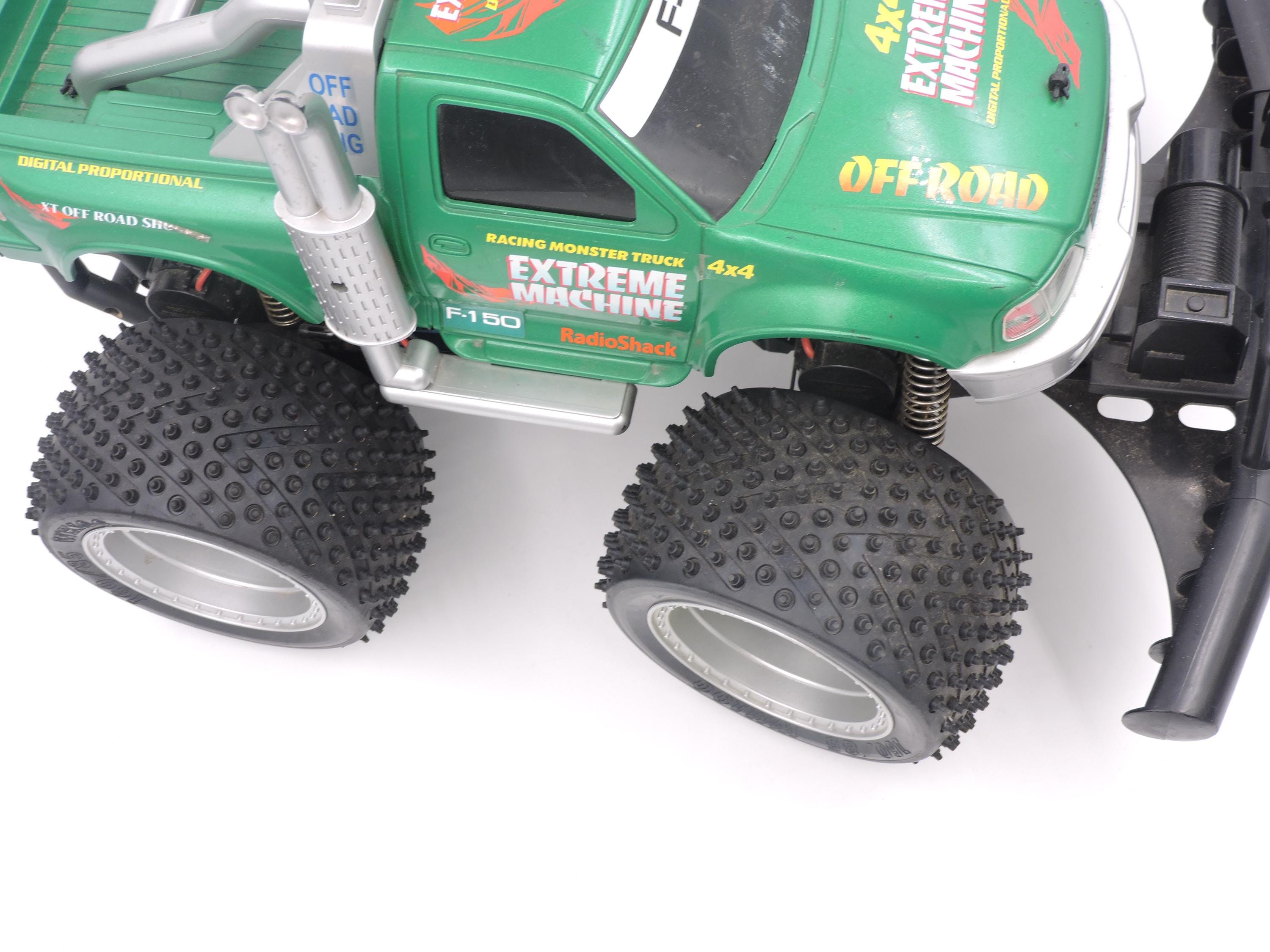 1998 Radio Shack Extreme Machine R/C Ford F-150 Monster Truck