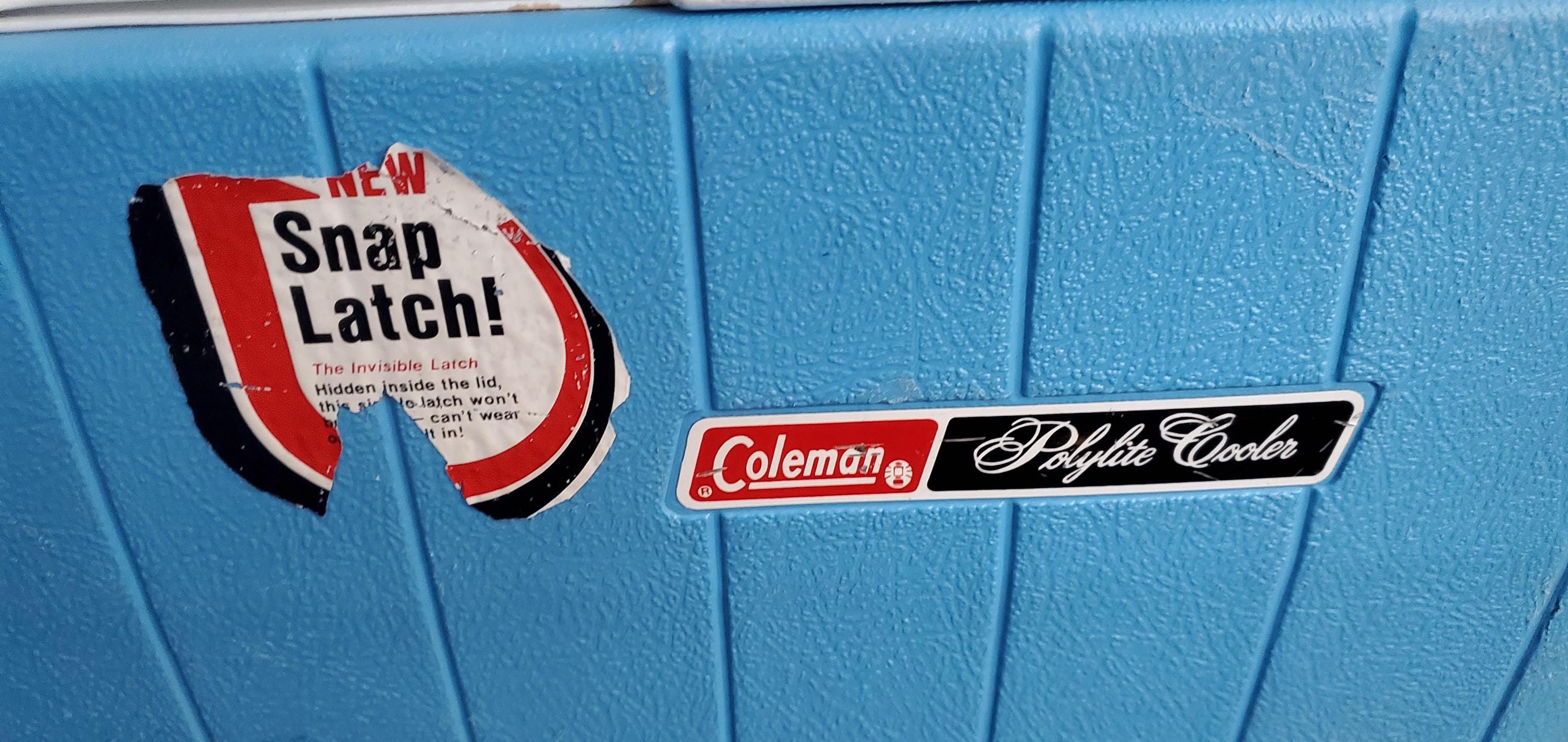 Coleman MODEL 400 84年製 アルミケース付き Vintage 1979 Coleman Polylite 40 Quart Blue Snap Latch Domed Lid