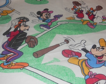 Mickey Mouse Vintage Twin Tamaño Tejido Piso Disney Sports Hoja de Cama Donald Duck Minnie Goofy