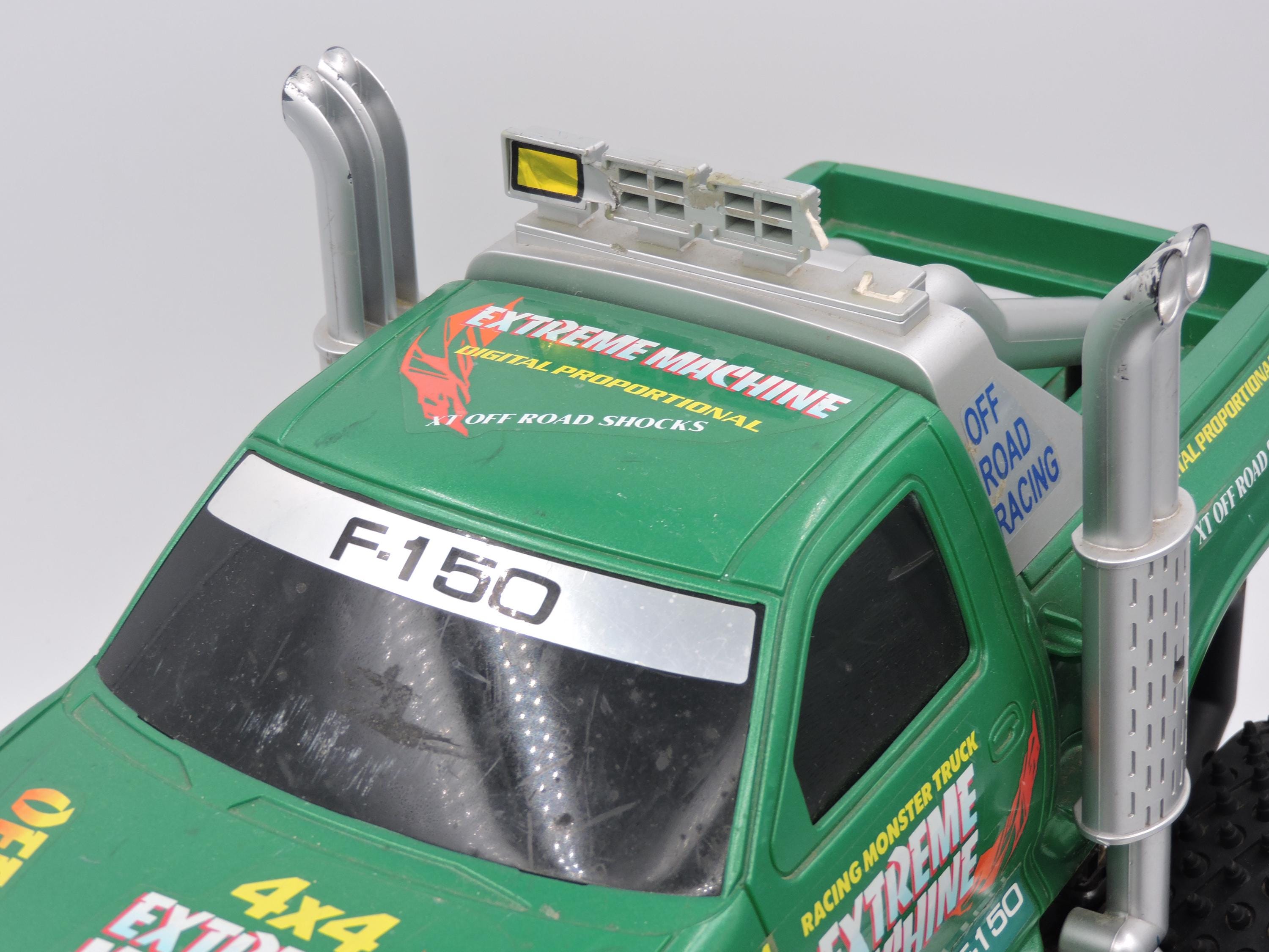 1998 Radio Shack Extreme Machine R/C Ford F-150 Monster Truck
