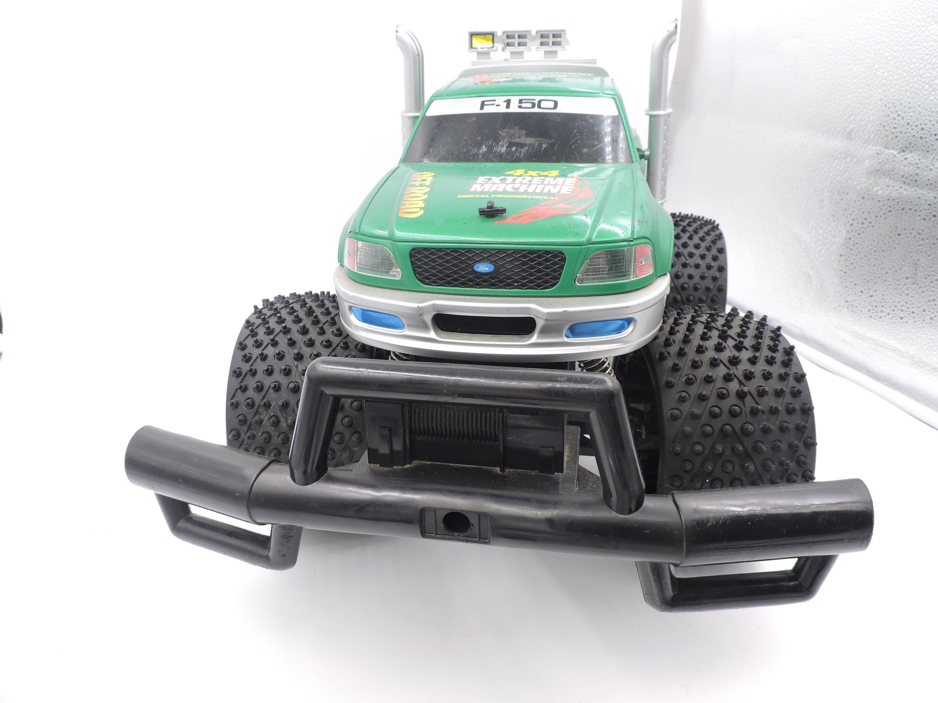 1998 Radio Shack Extreme Machine R/C Ford F-150 Monster Truck
