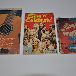 3  Youth Aimed Vintage Softcover Music And Lyrics Hymn Books  - Sing &#39;n&#39; Celebrate / Singing Youth For Christ / Reasons To Sing Lot Of 3