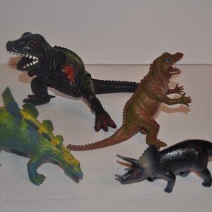 Lot of 4 Vintage Dinosaurs