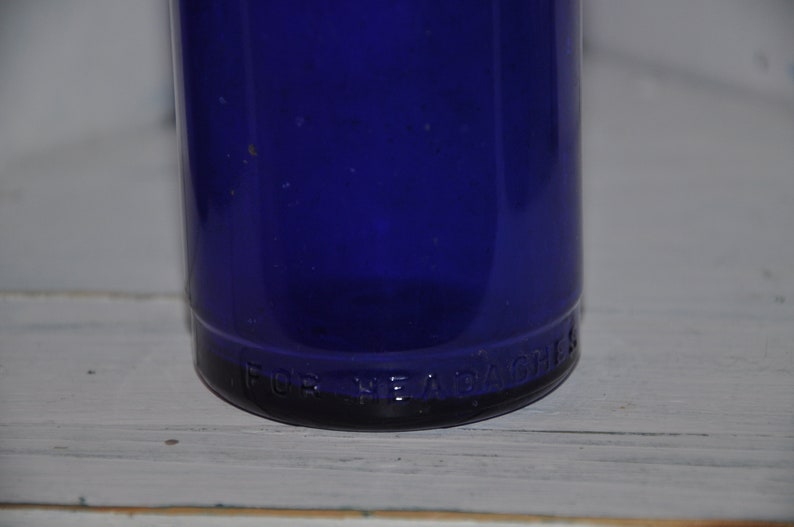 7 Vintage Kobaltblau Medizinflaschen Glasflasche Lot Bild 7