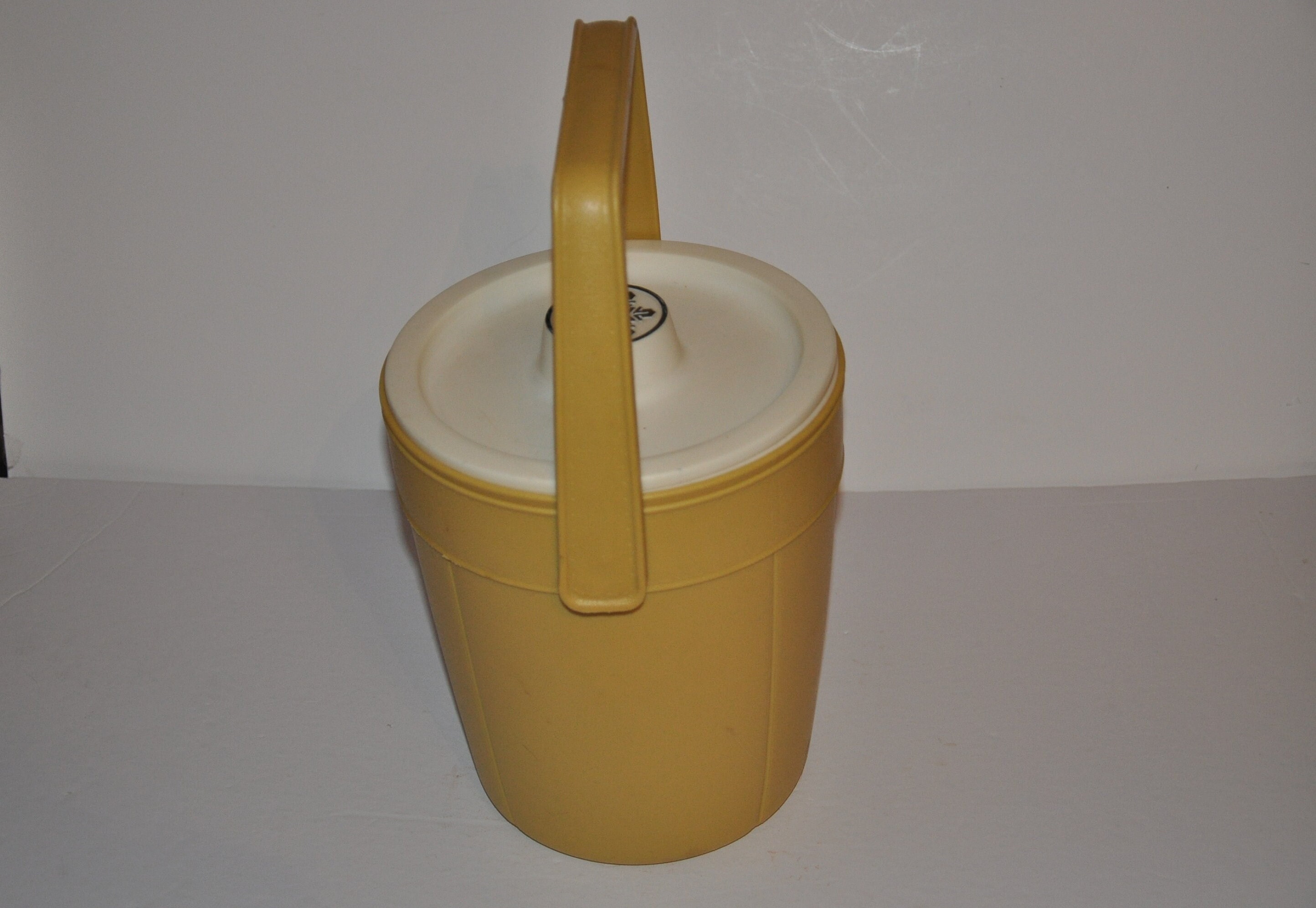 RUBBERMAID Ice Bucket Vintage Retro Gold Yellow Bucket With Etsy