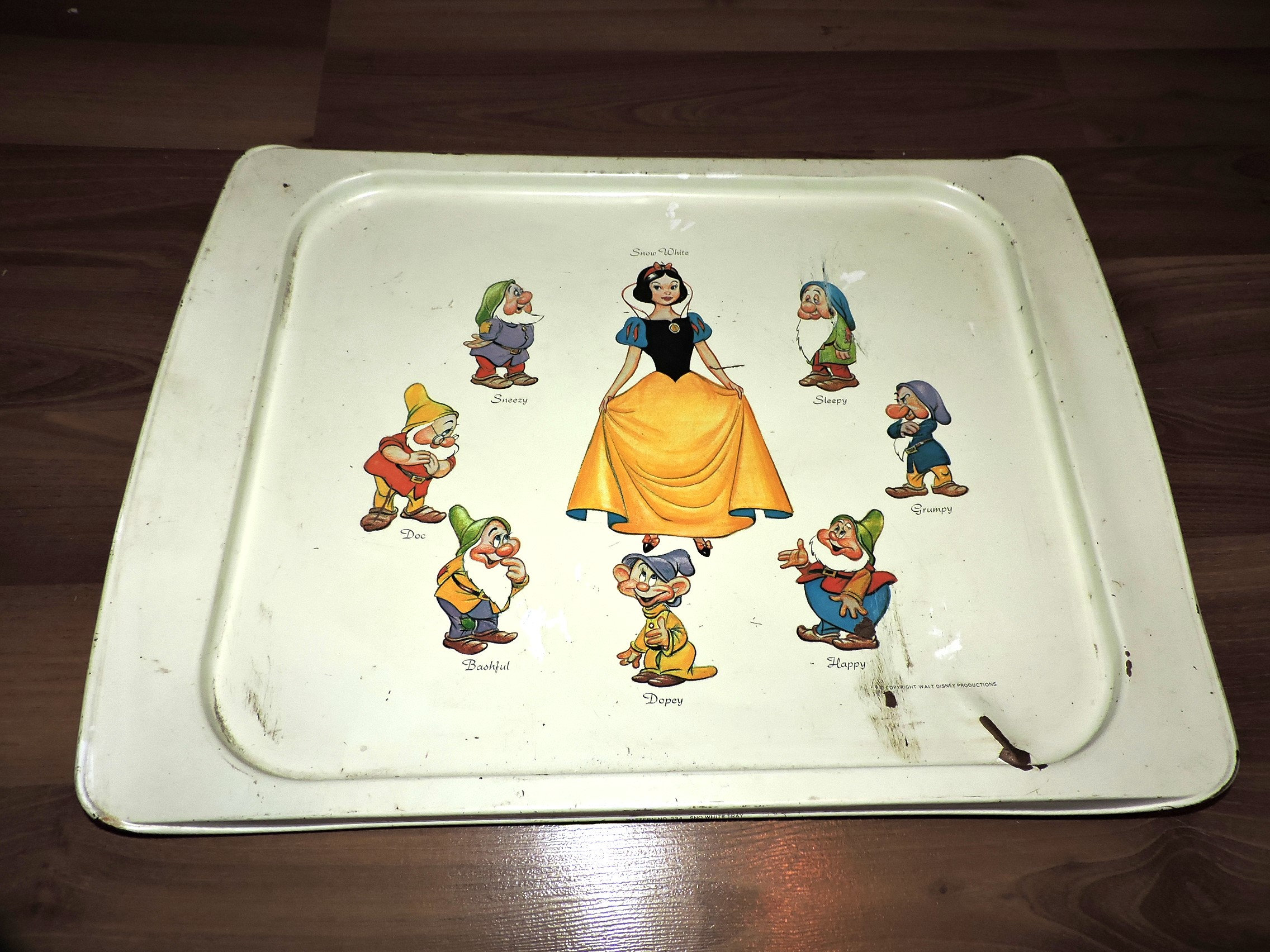 Large Vintage Walt Disney Snow White and the Seven Dwarfs Tray - Etsy