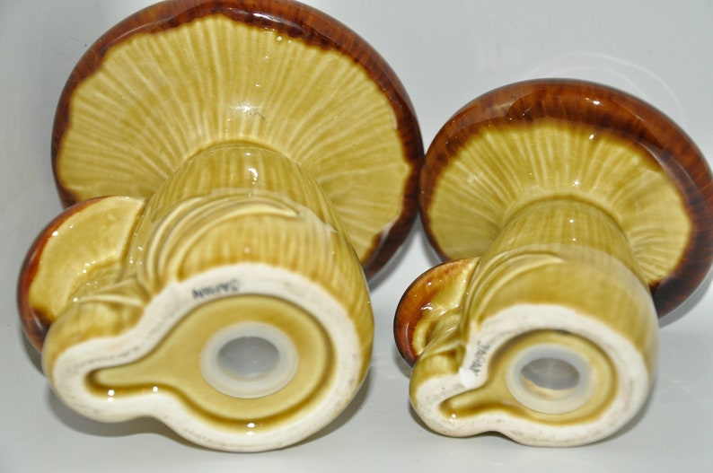 Vintage Japan MUSHROOM Salt /& Pepper Shaker Set