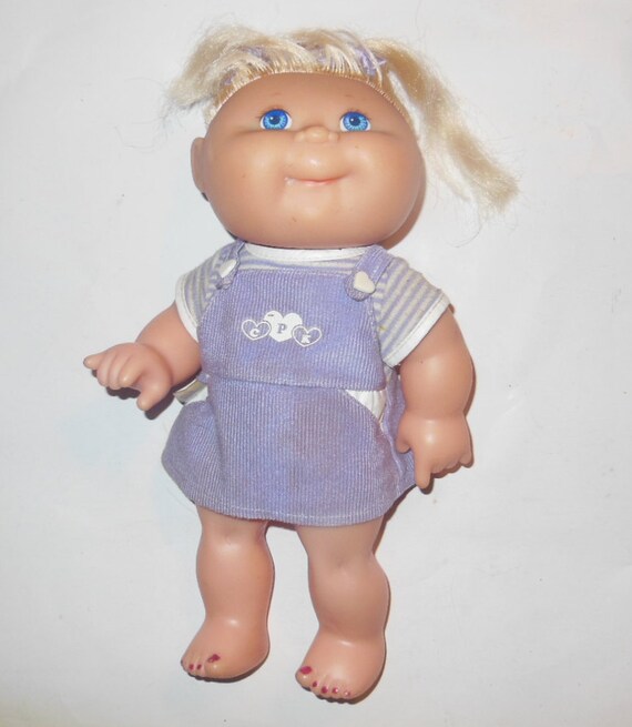 cabbage patch que come