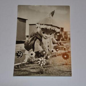 Vintage Little Sandman 1967 Germany Stop Motion TV Cartoon Character Unser Sandmannchen Unused Blank Garloff Postcard image 1