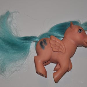 My Little Pony G1 Firefly Pink Pegasus Pony Hasbro 1983 Vintage MLP Horse Toy