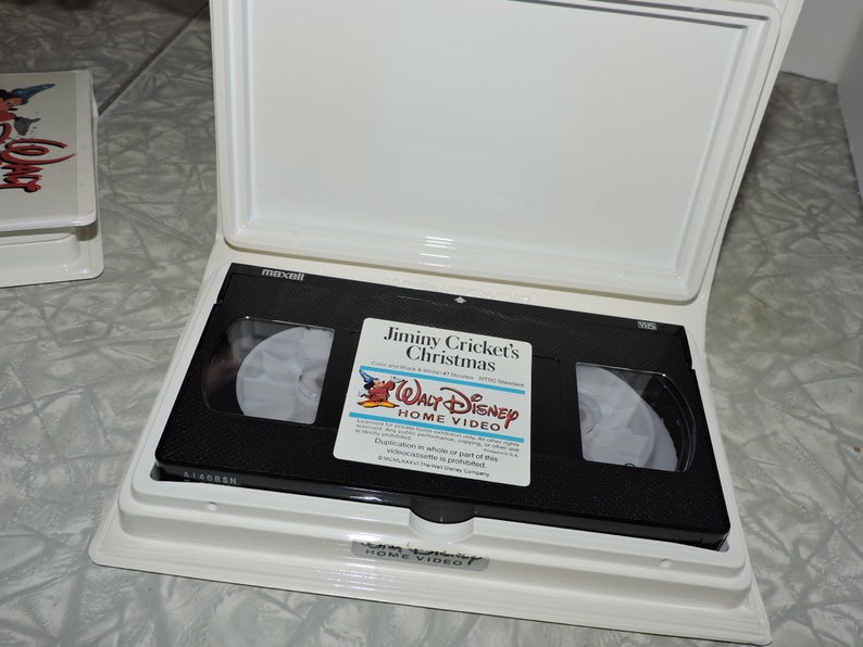 Walt disney christmas movies