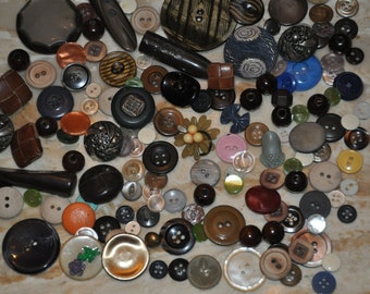 Vintage Buttons Lot