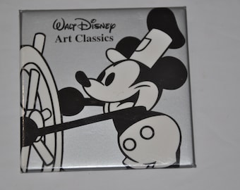 Botón pinback vintage con temática de Disney
