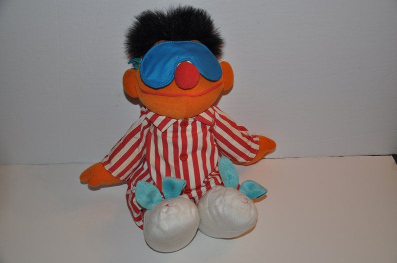 Sleep 'N Snore Ernie Vintage Talking Sesam Street Toy TYCO 1996 Talking & Singing Plüsch Puppe 18 Bild 1