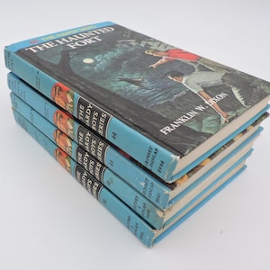 Lot of 4 Vintage The Hardy Boys Series Mystery Story Books By Franklin Dixon