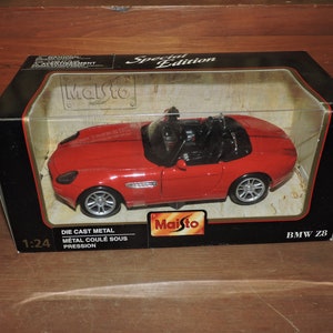 BMW Z8 Maisto Die-Cast Car Scale 1:24 2002