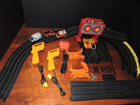 aurora slot car track