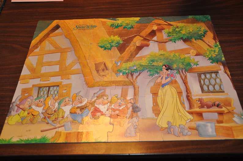 Vintage Snow White Seven Dwarfs 63 Piece Floor Puzzle Walt - Etsy