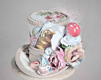 Alice in Wonderland, Cheshire Cat Mini Top Hat, Alice Costume Fascinator, Wonderland Birthday Hat, Red Queen Hat, Alice Tea Party Hat