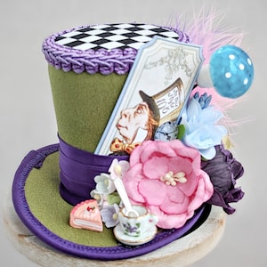 Alice in Wonderland, Rode Koningin Mini Hoge Hoed, Alice Kostuum Fascinator, Wonderland Verjaardag Hoed, Rode Koningin Hoed, Alice Tea Party Hoed