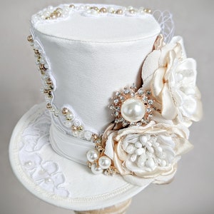 Elfenbein Mini Zylinder, Hochzeit Hut, Braut Mini Zylinder, Tee Party Hut, weiße Hochzeit Hut, Braut Party Hüte, Brautparty, Hutmacher Hut