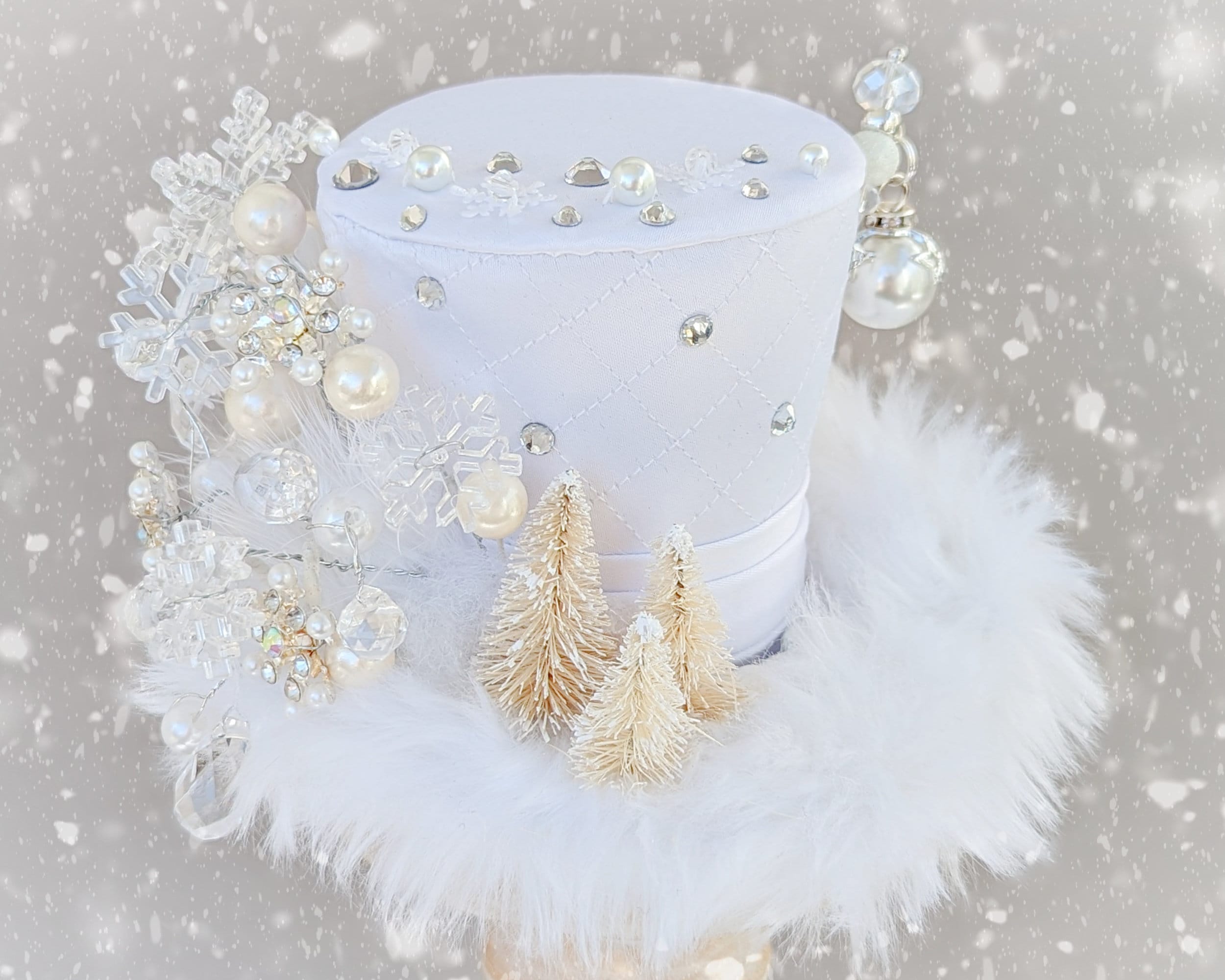 Custom Fascinator. Winter wonderland Holiday-Themed Fascinator Hats and Headbands | Masquerade Store main image 2