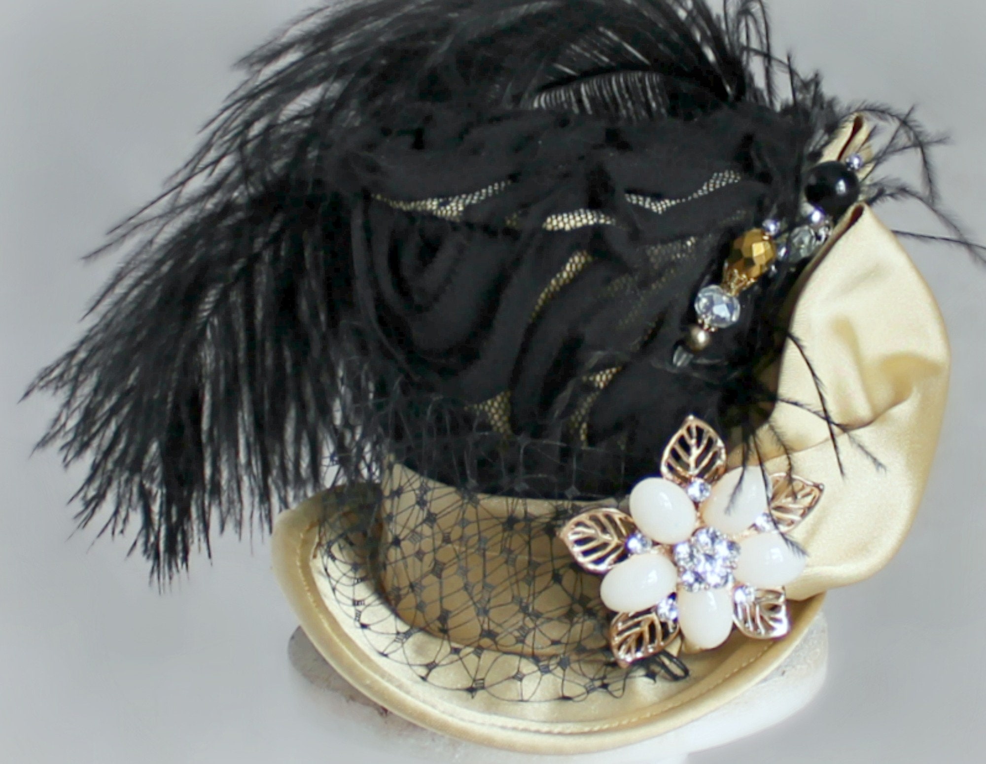 Gold Mini Top Hat Gold Feather Mini 