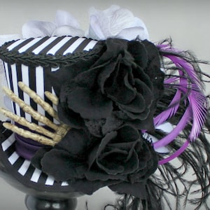 Halloween Mini Hoge Hoed, Macabere Hoed, Gotische Fascinator, Dag van de Dode Hoed, Tea Party Hoed, Halloween Hoed, Vrouwen Hoge Hoed, Mini Hoge Hoed