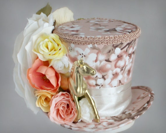 Kentucky Derby Mini Top Hat, Floral Horse Hat, Mini Top Hats  display picture 1
