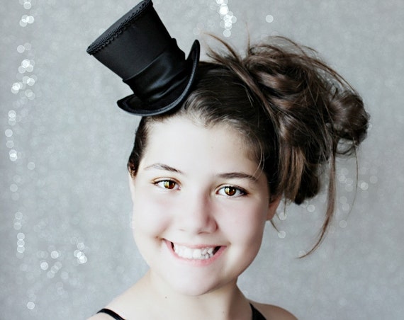 Mini Top hat Assorted Wool Mini Top Hat, HD607 – Black Moth main image 2