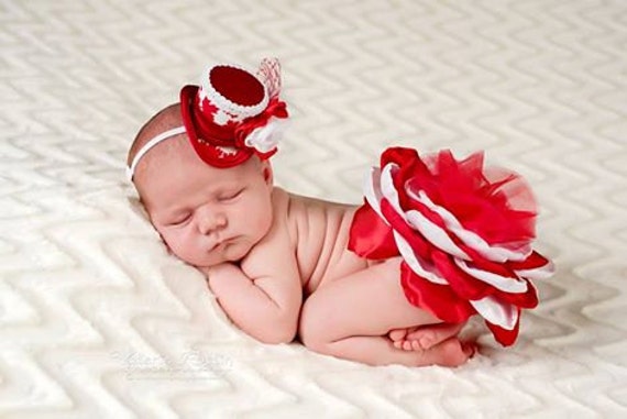 Canada day baby photo prop newborn photo prop mini top hat Canada day baby photo prop newborn photo prop mini top hat