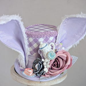 Mini-hoge hoed wit konijn, mini-hoge hoed Pasen, wit konijn kostuum tovenaar, verjaardagshoed, Alice in Wonderland-hoed, Tea Party-hoed
